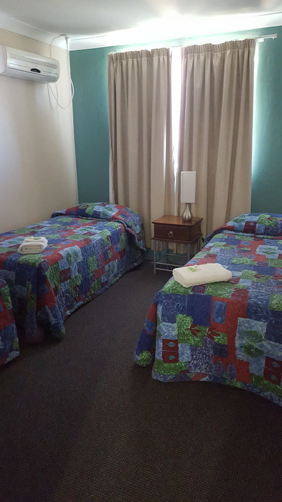 Almond Inn Tamworth Bagian luar foto