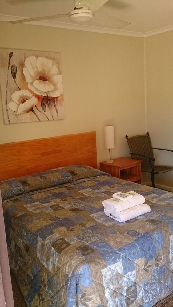 Almond Inn Tamworth Bagian luar foto