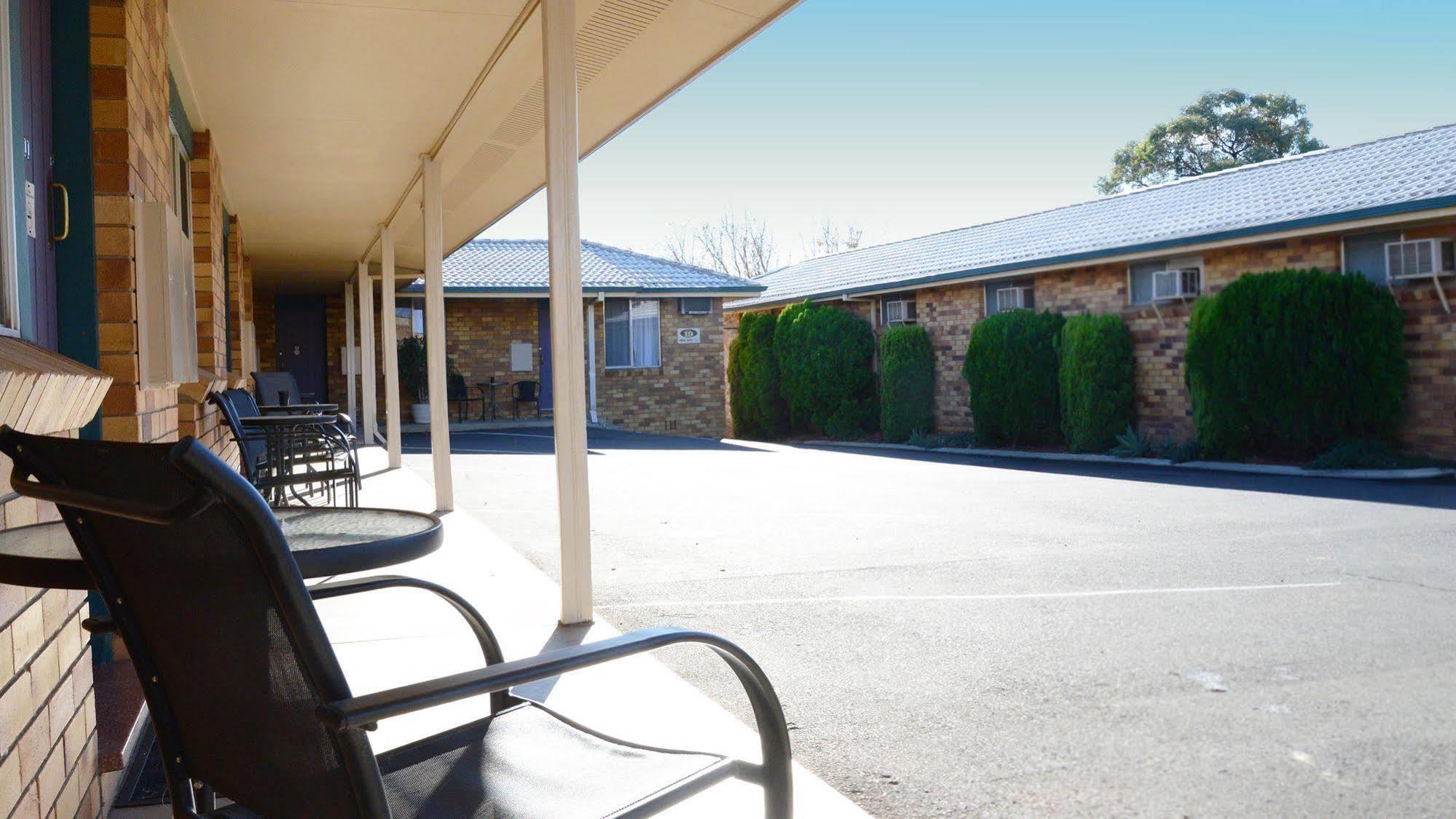 Almond Inn Tamworth Bagian luar foto