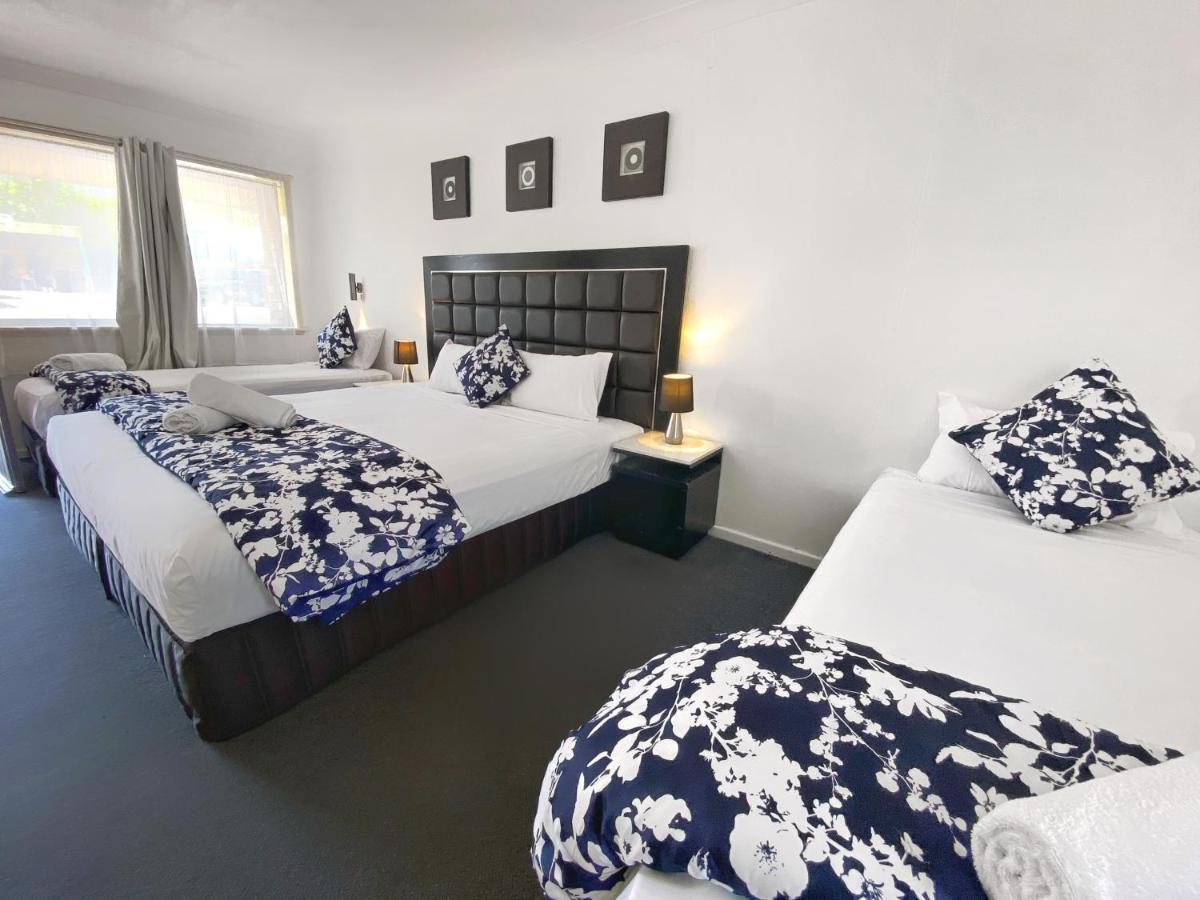 Almond Inn Tamworth Bagian luar foto